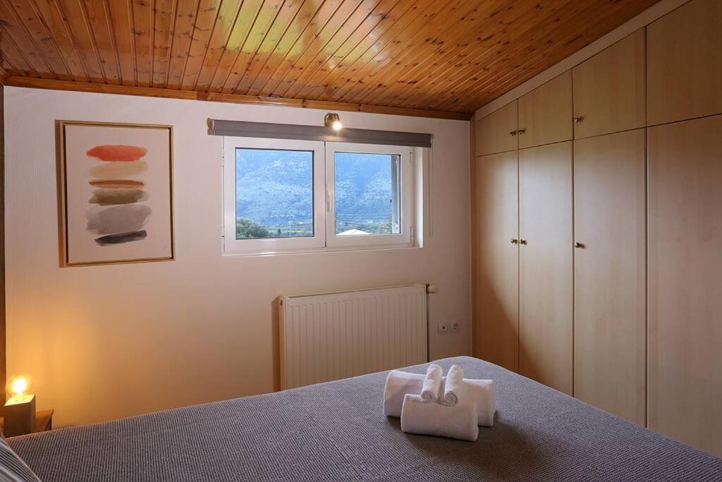 "Elegant & Quiet House" Apartment อีกูเมนิทซา ภายนอก รูปภาพ